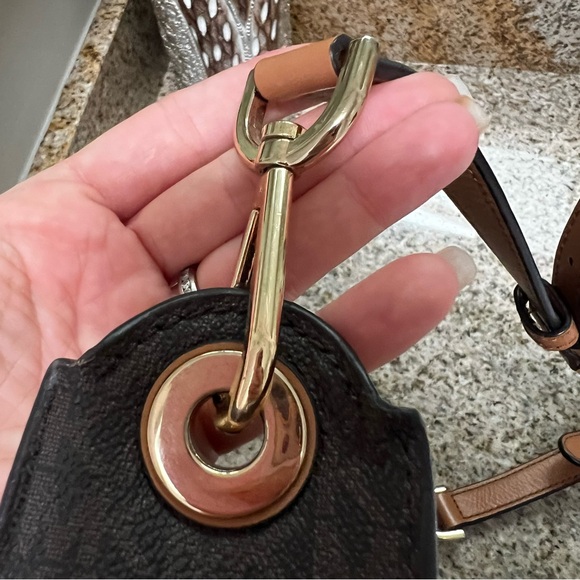 Michael Kors Sullivan Large North/South Messenger with dustbag - Picture 13 of 14